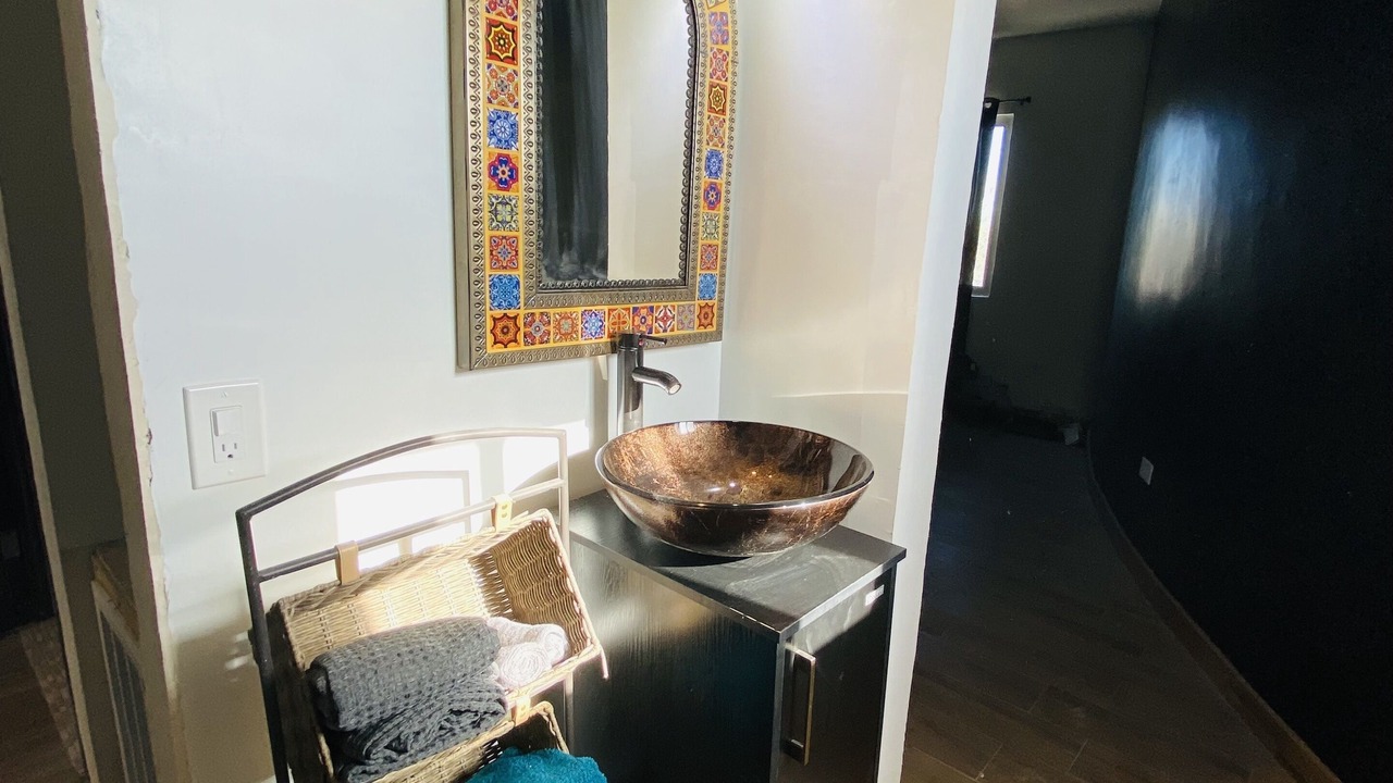 Photo of Bathroom in Laguna Shores