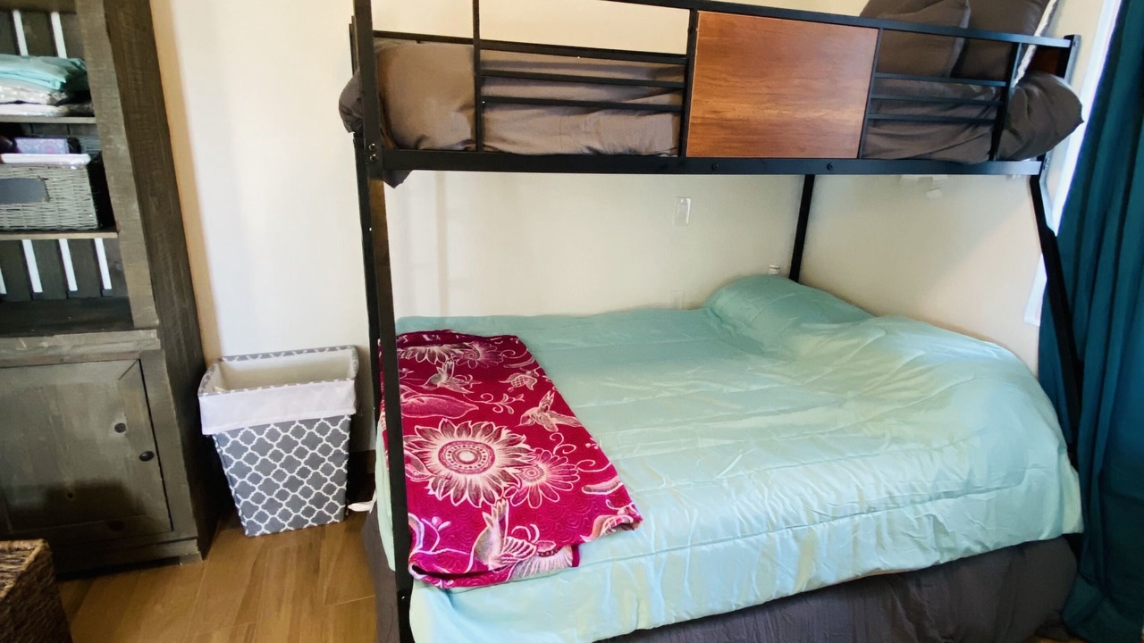 Photo of Bedroom in Laguna Shores