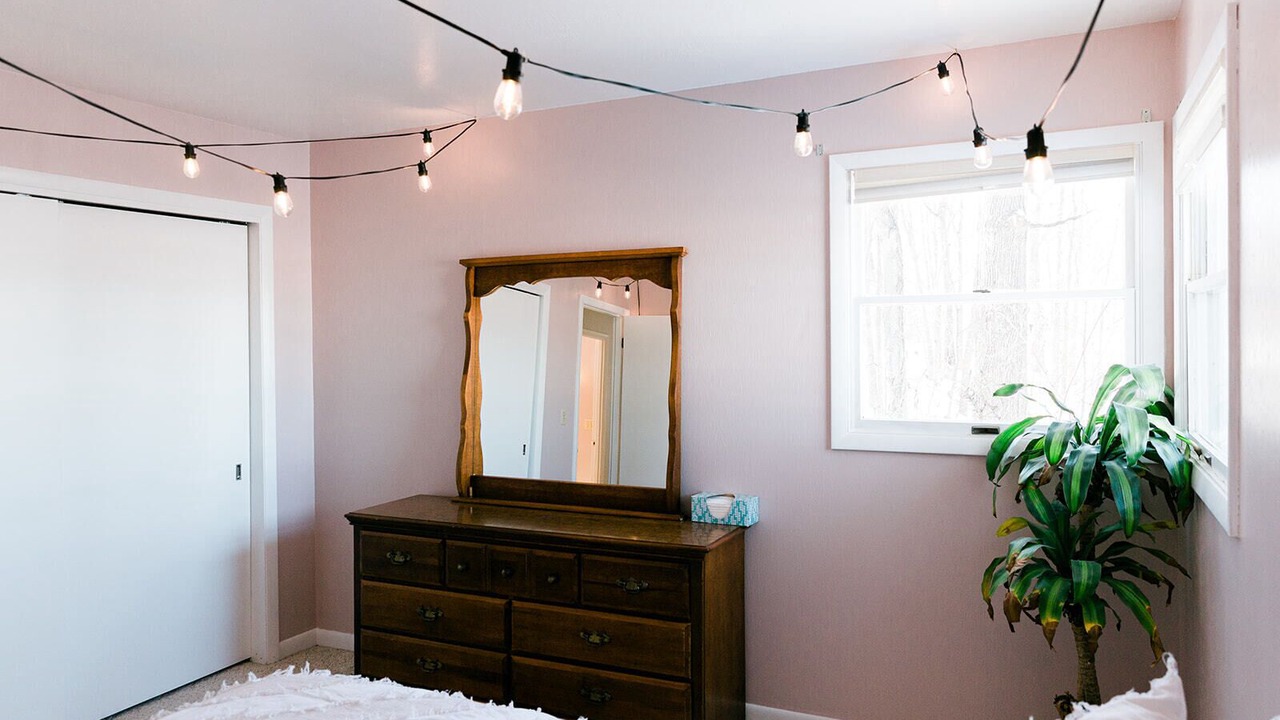 Photo of Bedroom in Nappanee