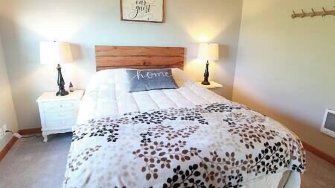 Photo of Bedroom in Astoria