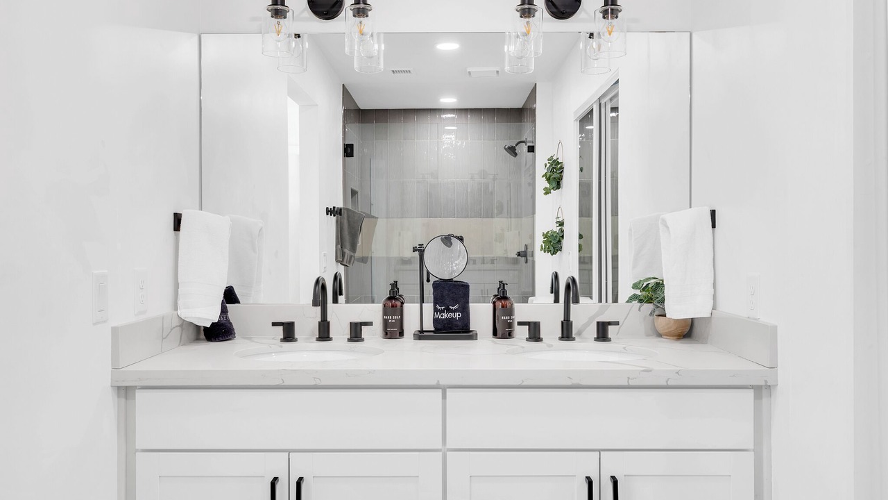 Photo of Bathroom in Kierland