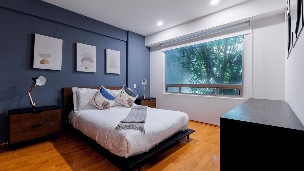 Photo of Bedroom in Anahuac
