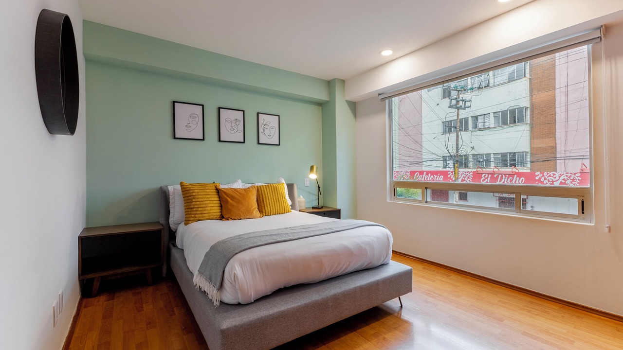 Photo of Bedroom in Anahuac