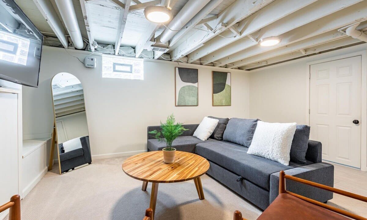 Photo of Livingroom in Plymouth