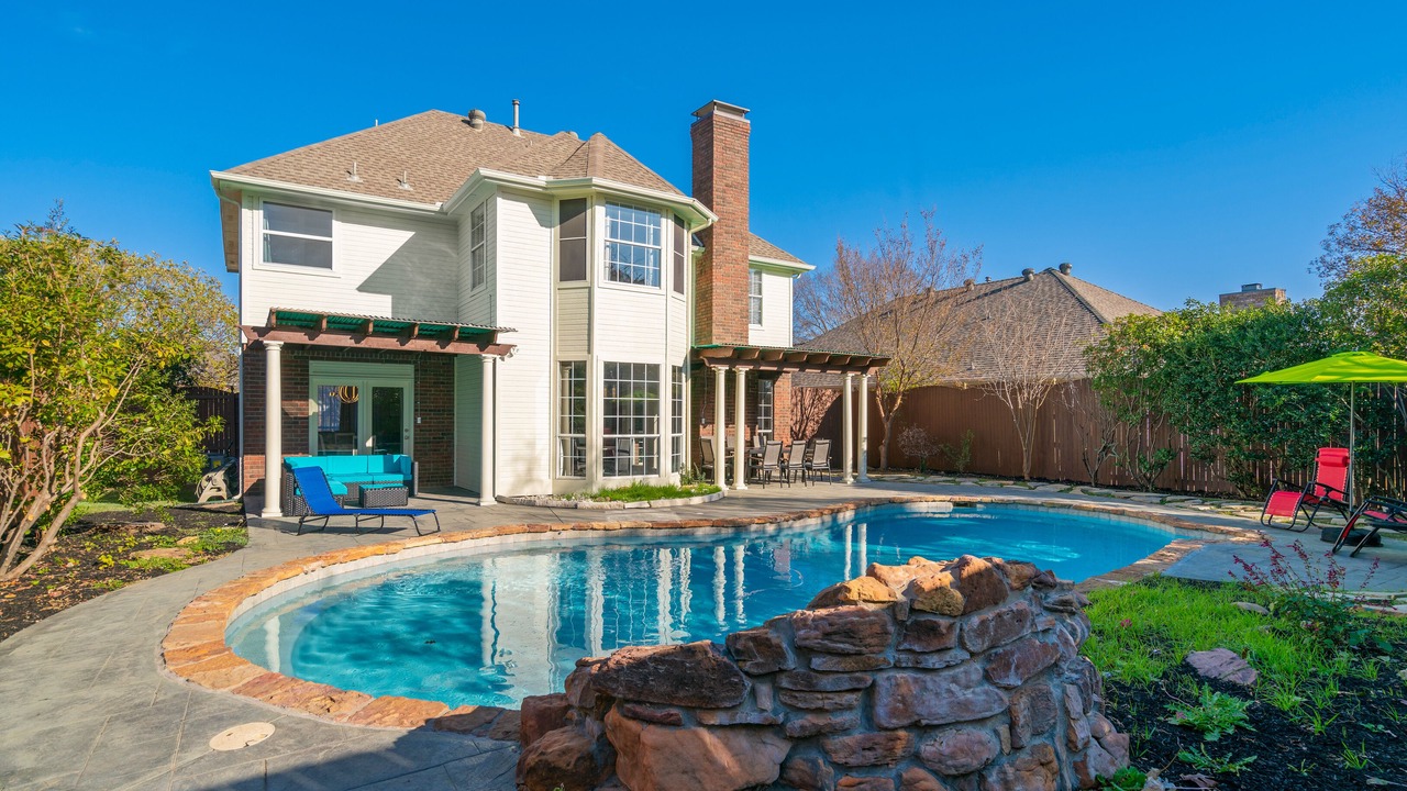 Photo of Others in Flower Mound