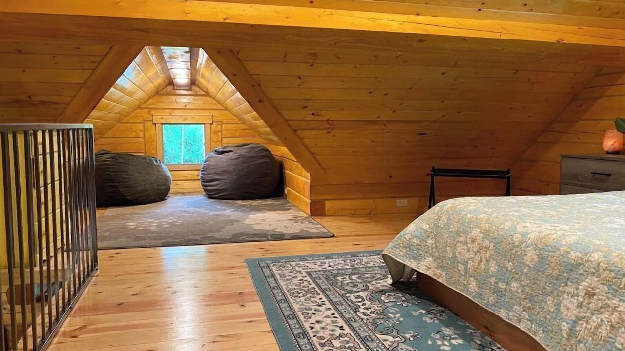 Photo of Bedroom in Wasilla