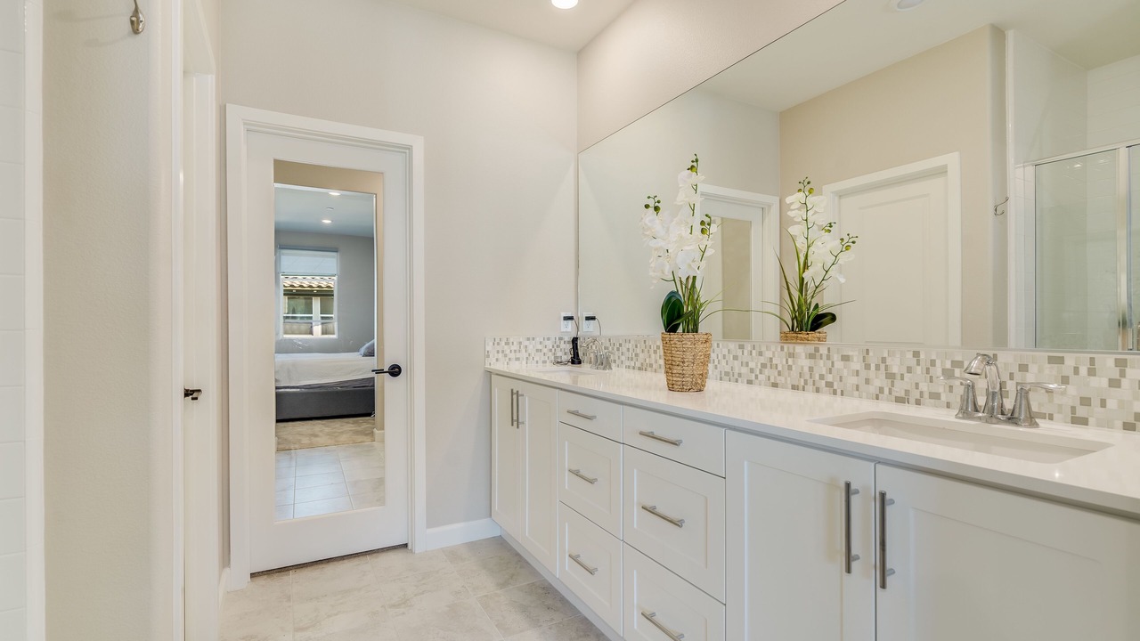Photo of Bathroom in Ivey Ranch - Rancho Del Oro