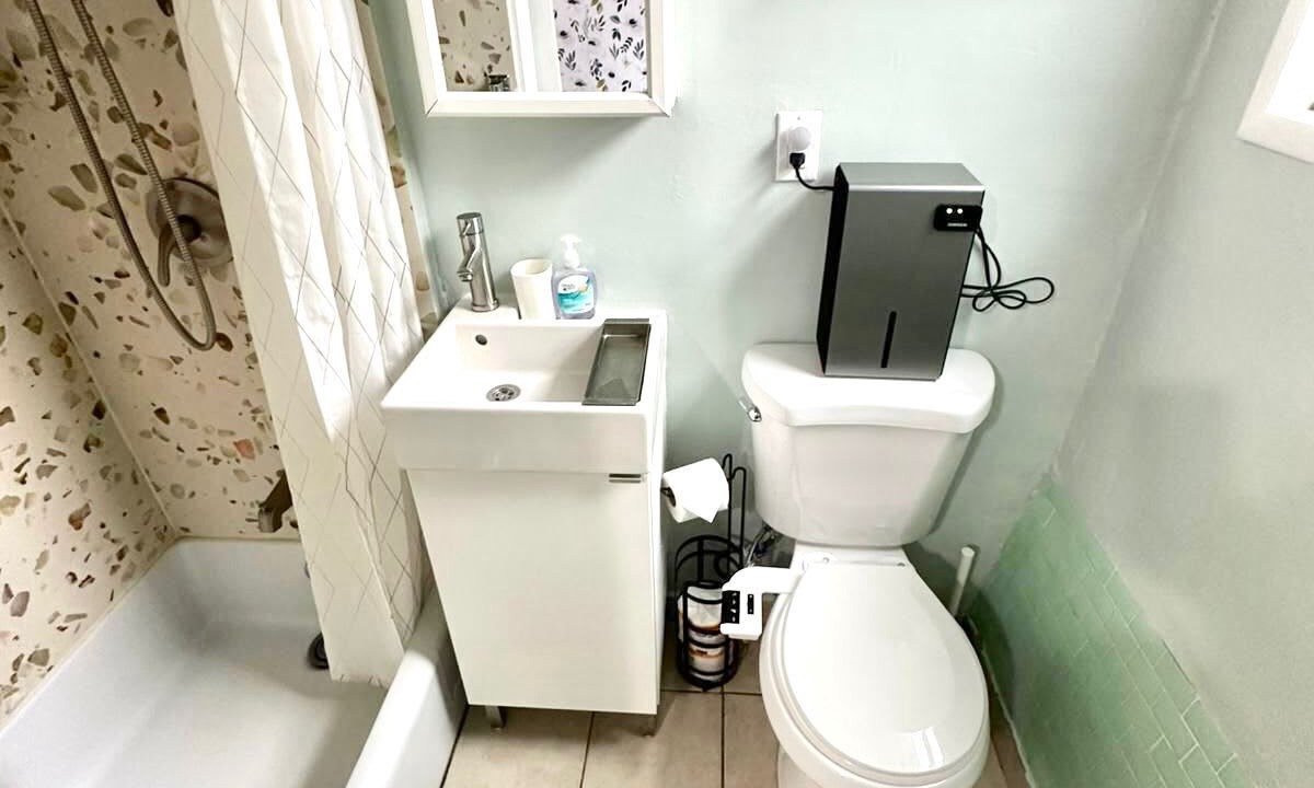 Photo of Bathroom in North Berkeley