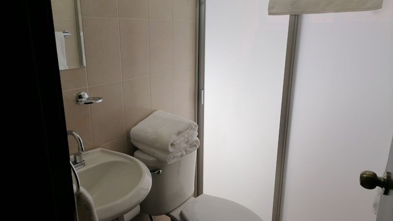 Photo of Bathroom in zona dos extendida