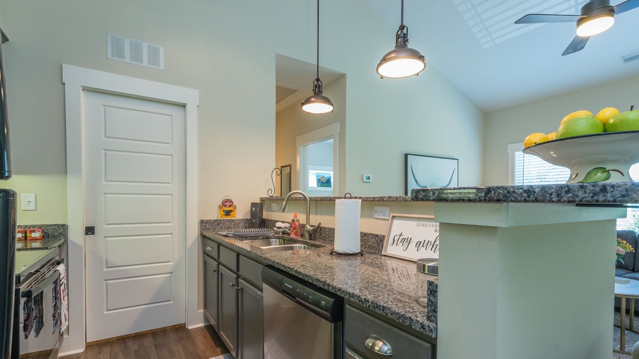 Photo of Kitchen in Five Points