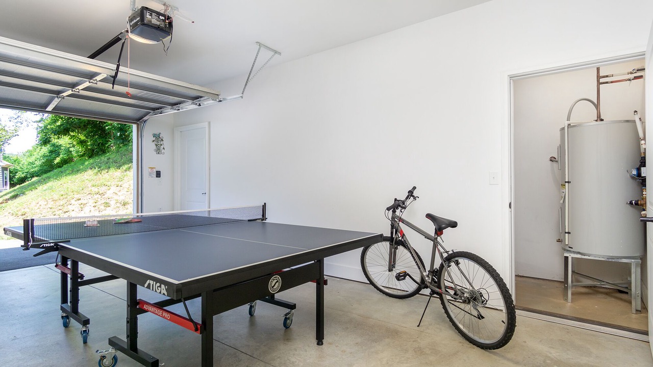 Photo of Bedroom in Five Points