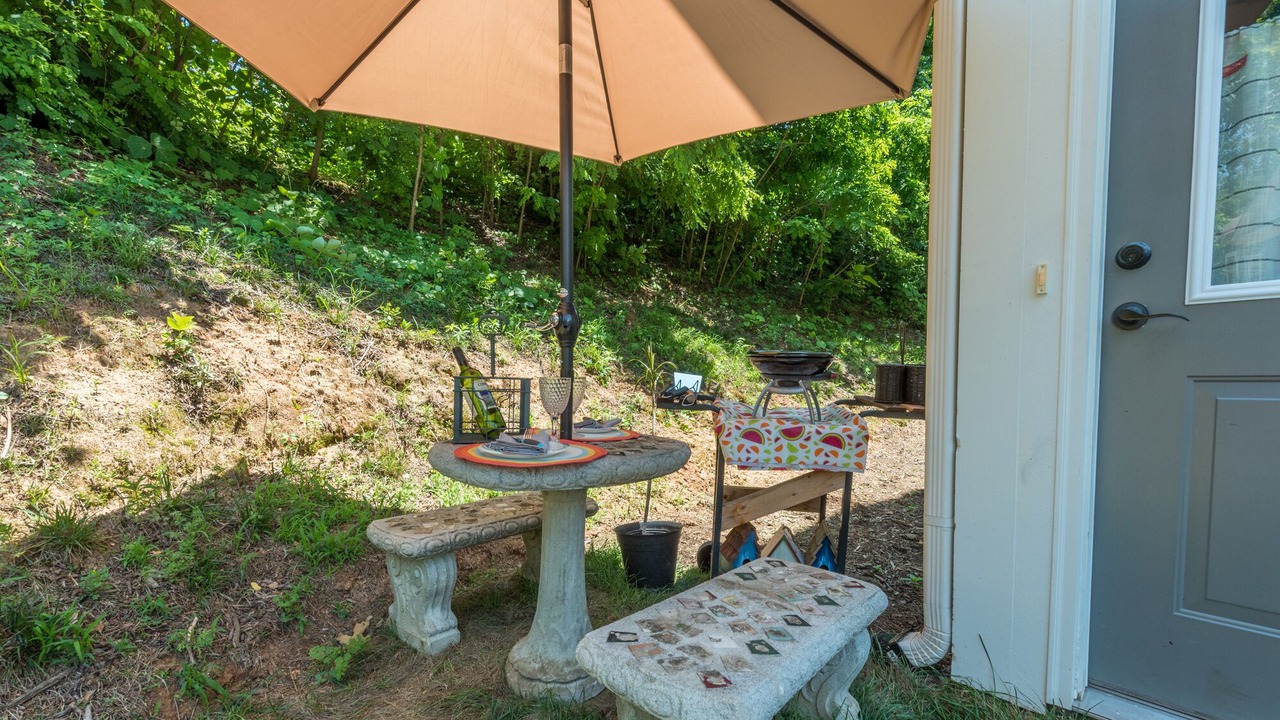 Photo of Outdoor in Five Points