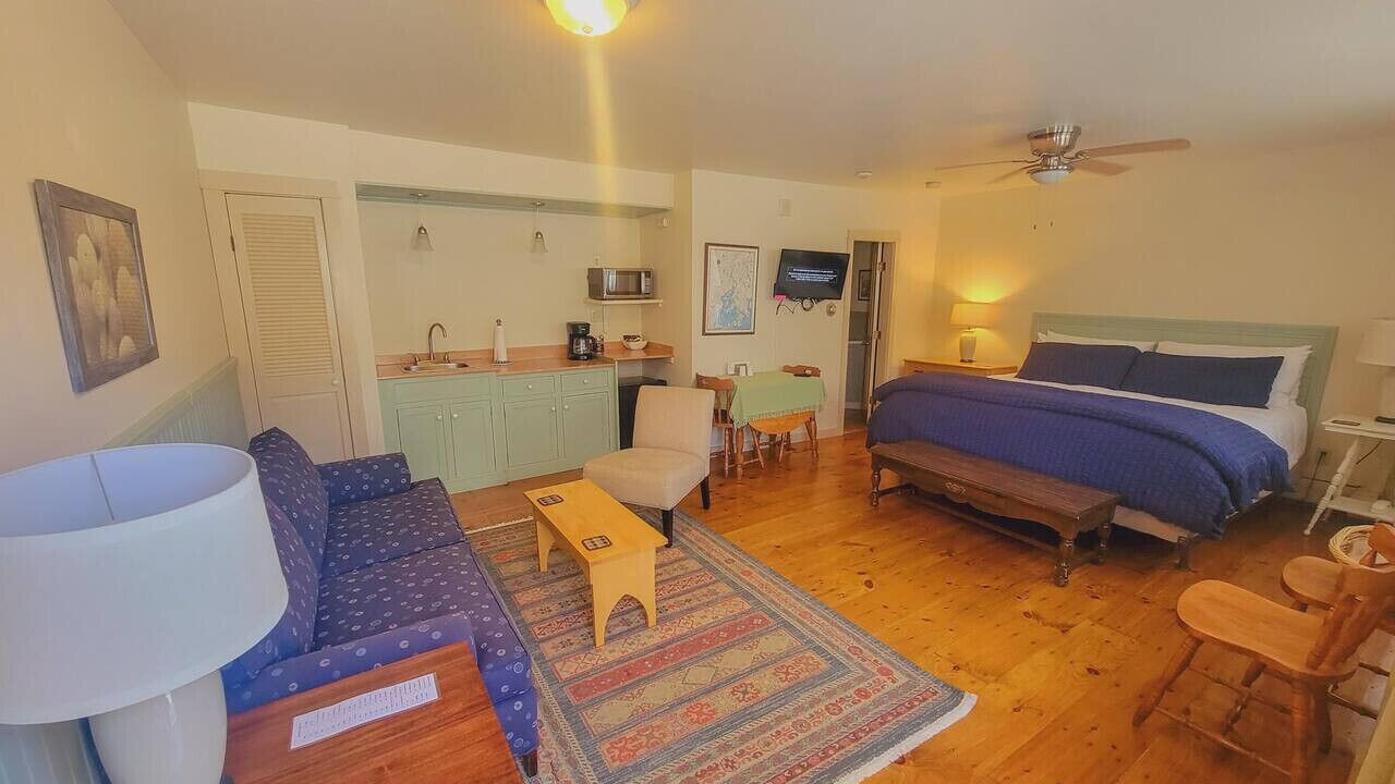 Photo of Bedroom in Stonington