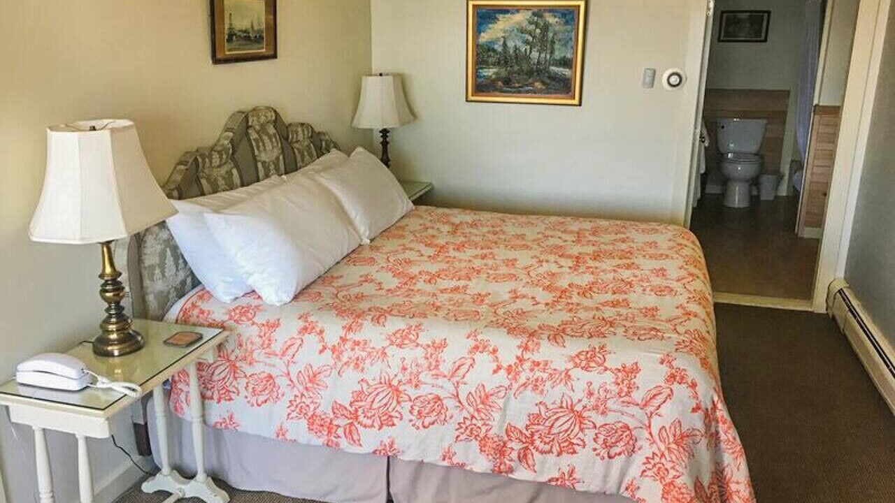Photo of Bedroom in Stonington