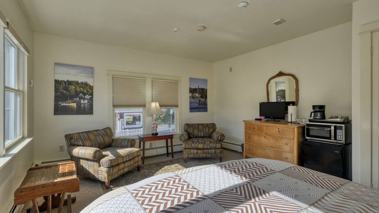 Photo of Bedroom in Stonington