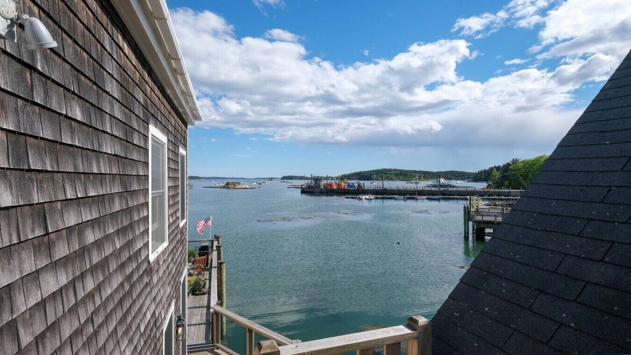 Photo of Others in Stonington