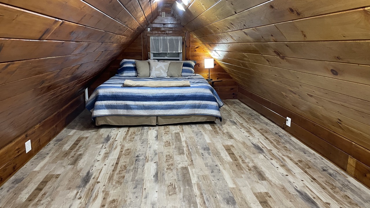 Photo of Bedroom in Isle of Springs