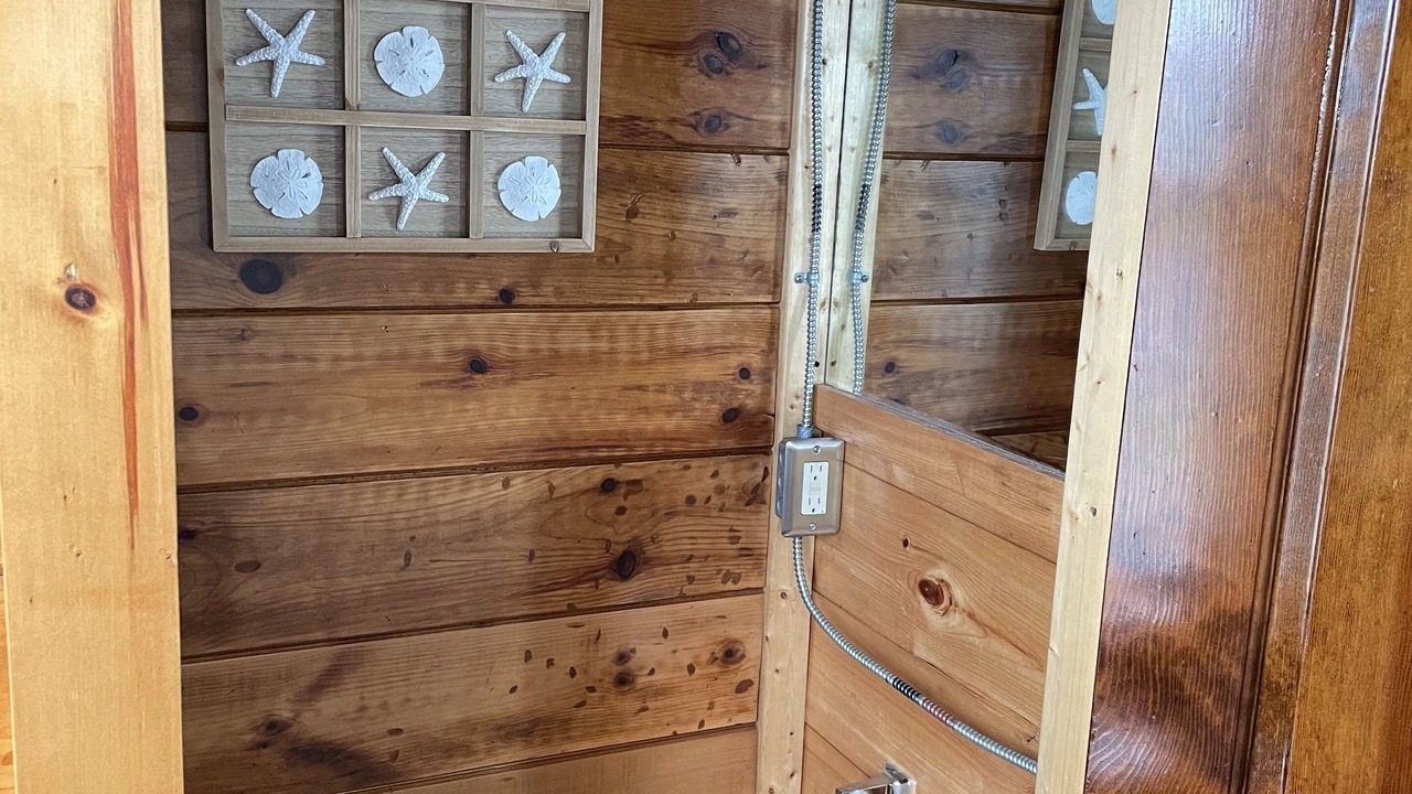 Photo of Bathroom in Isle of Springs