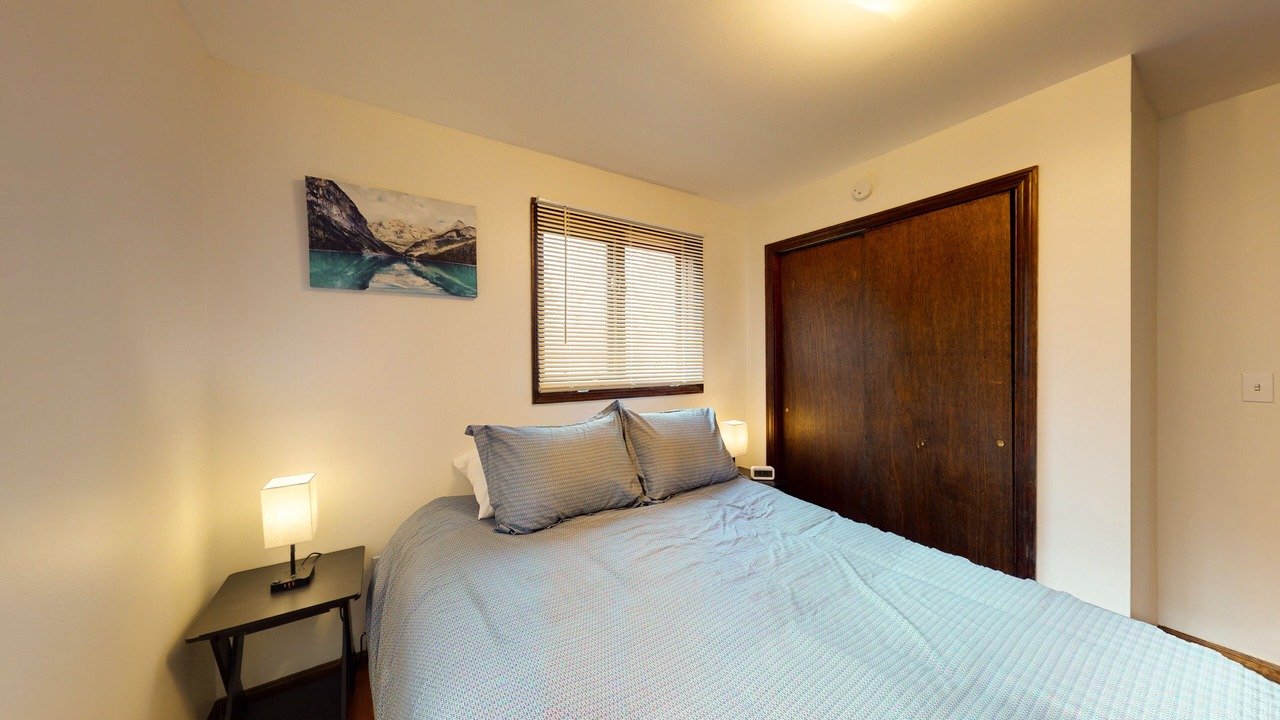 Photo of Bedroom in Weeks Mills