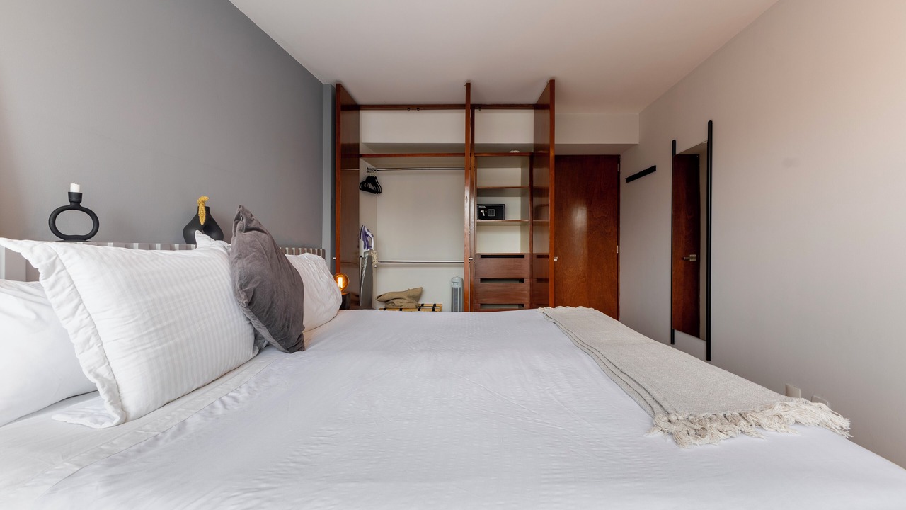 Photo of Bedroom in Anahuac