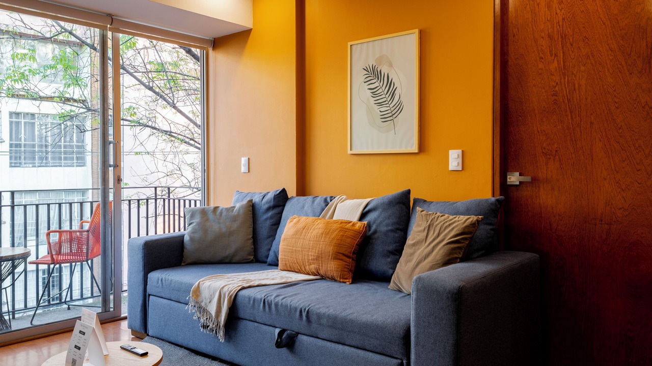 Photo of Livingroom in Anahuac