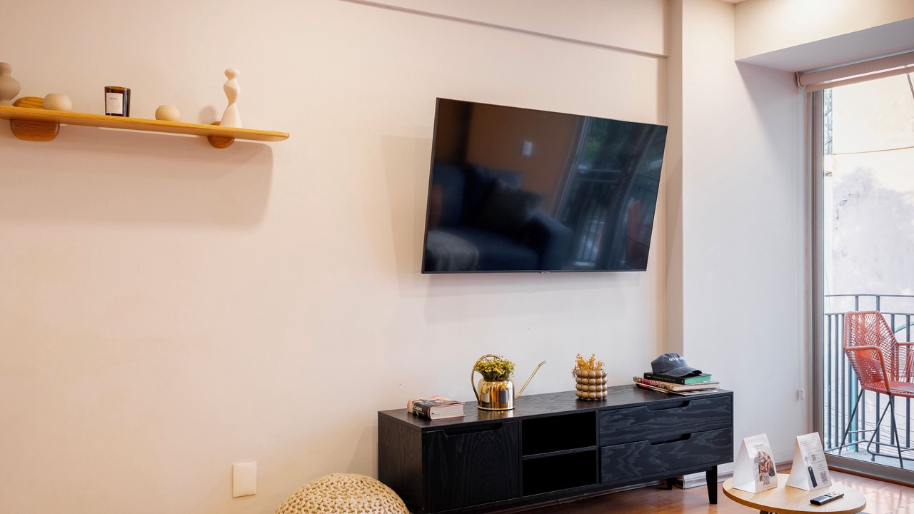 Photo of Livingroom in Anahuac