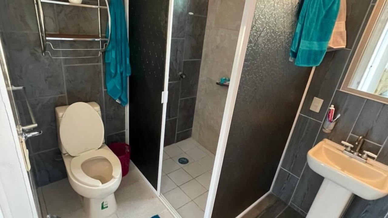 Photo of Bathroom in Perula