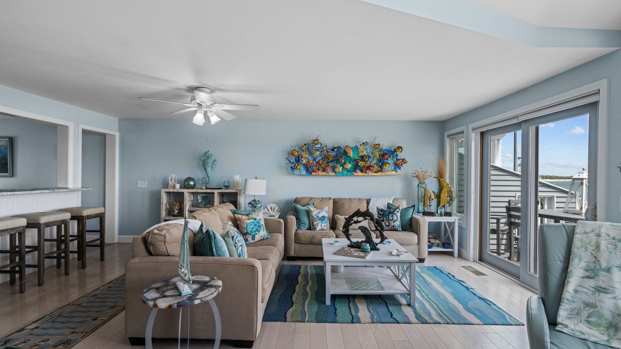 Photo of Livingroom in Narragansett Pier