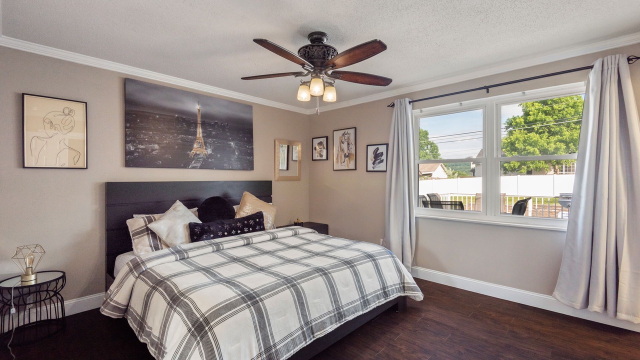 Photo of Bedroom in Powell