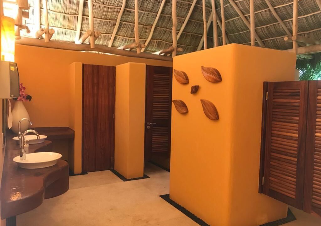Photo of Bathroom in La Cruz de Huanacaxtle