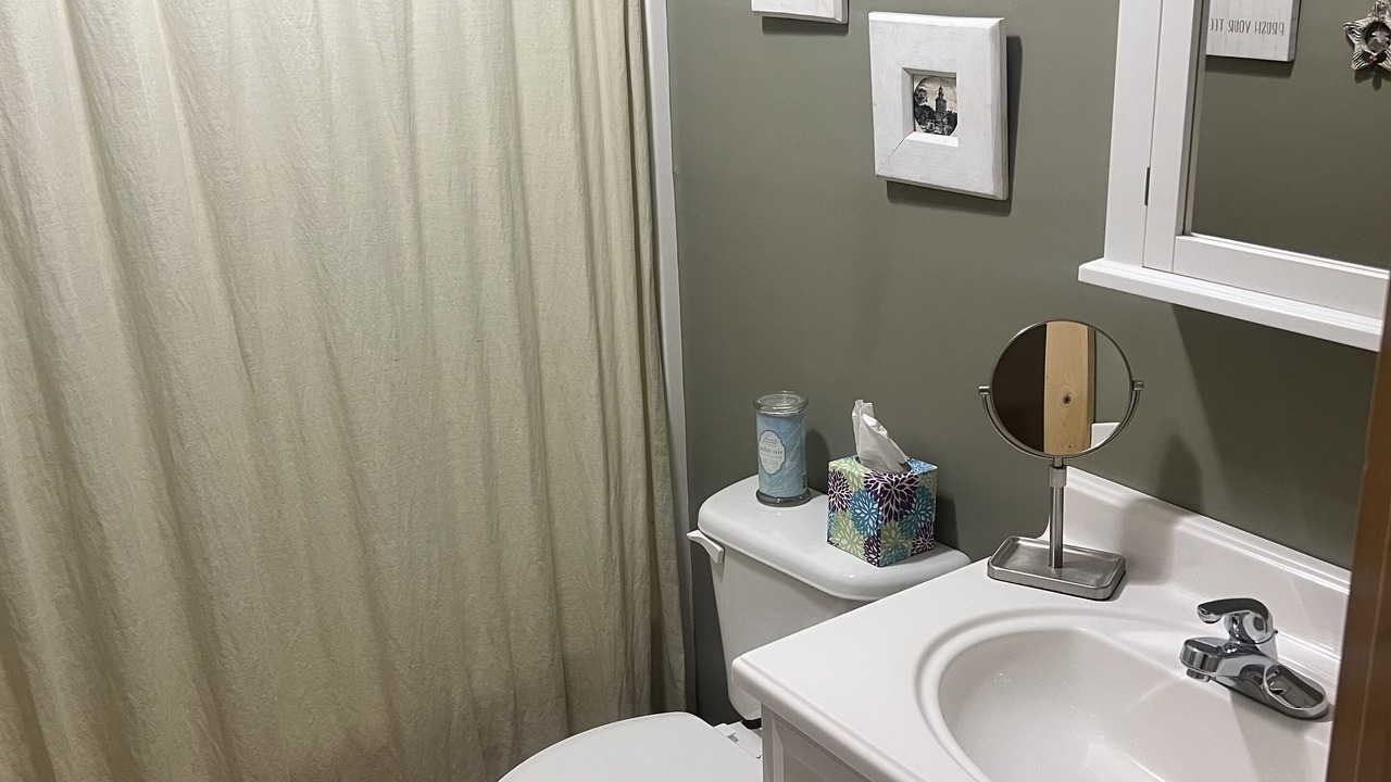 Photo of Bathroom in Mentone