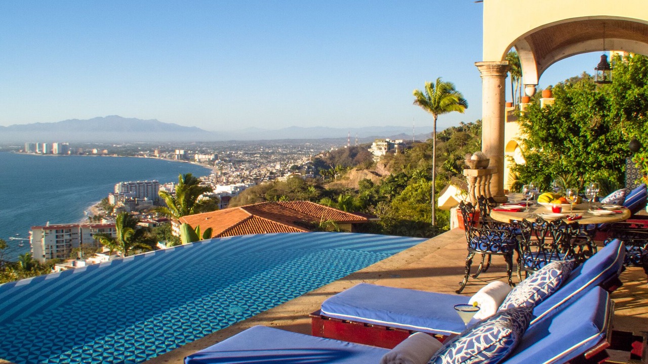 Photo of Patio Balcony in Conchas Chinas