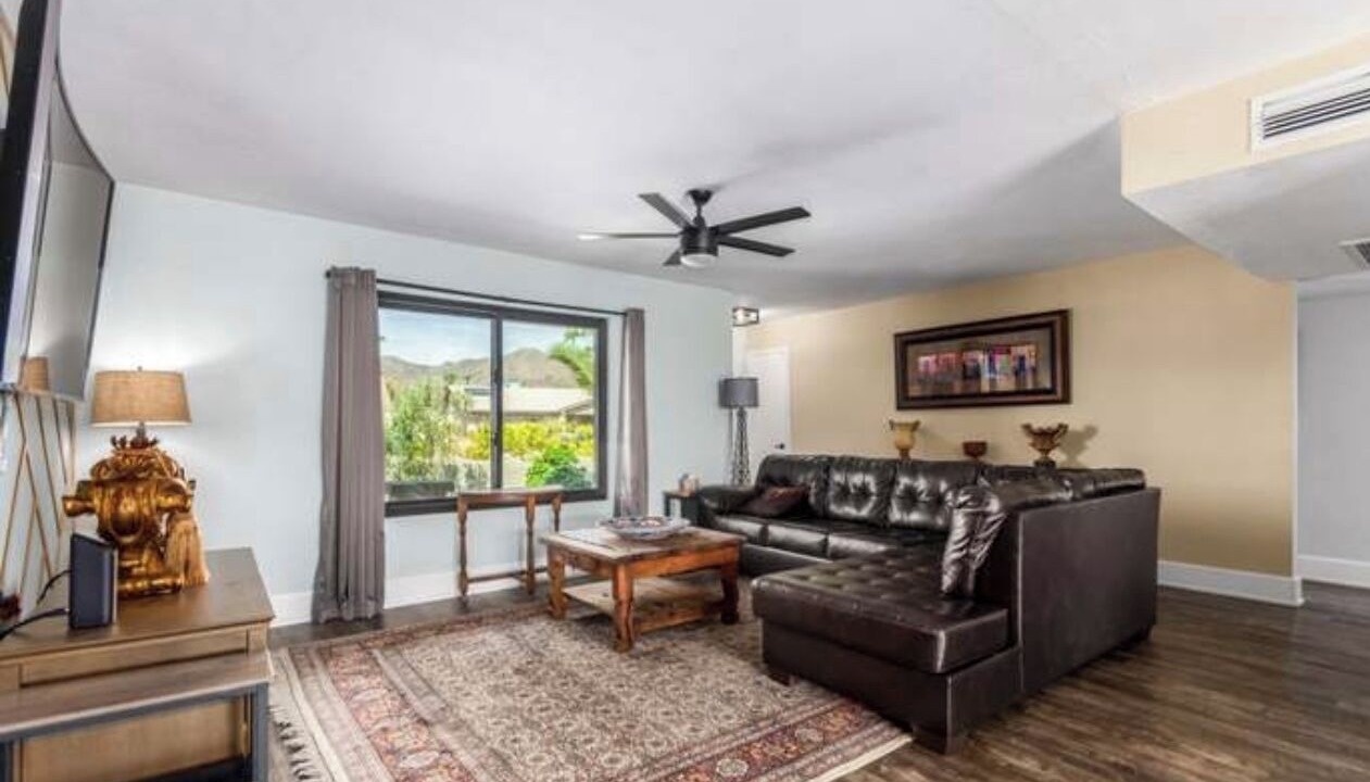 Photo of Livingroom in Ahwatukee Foothills