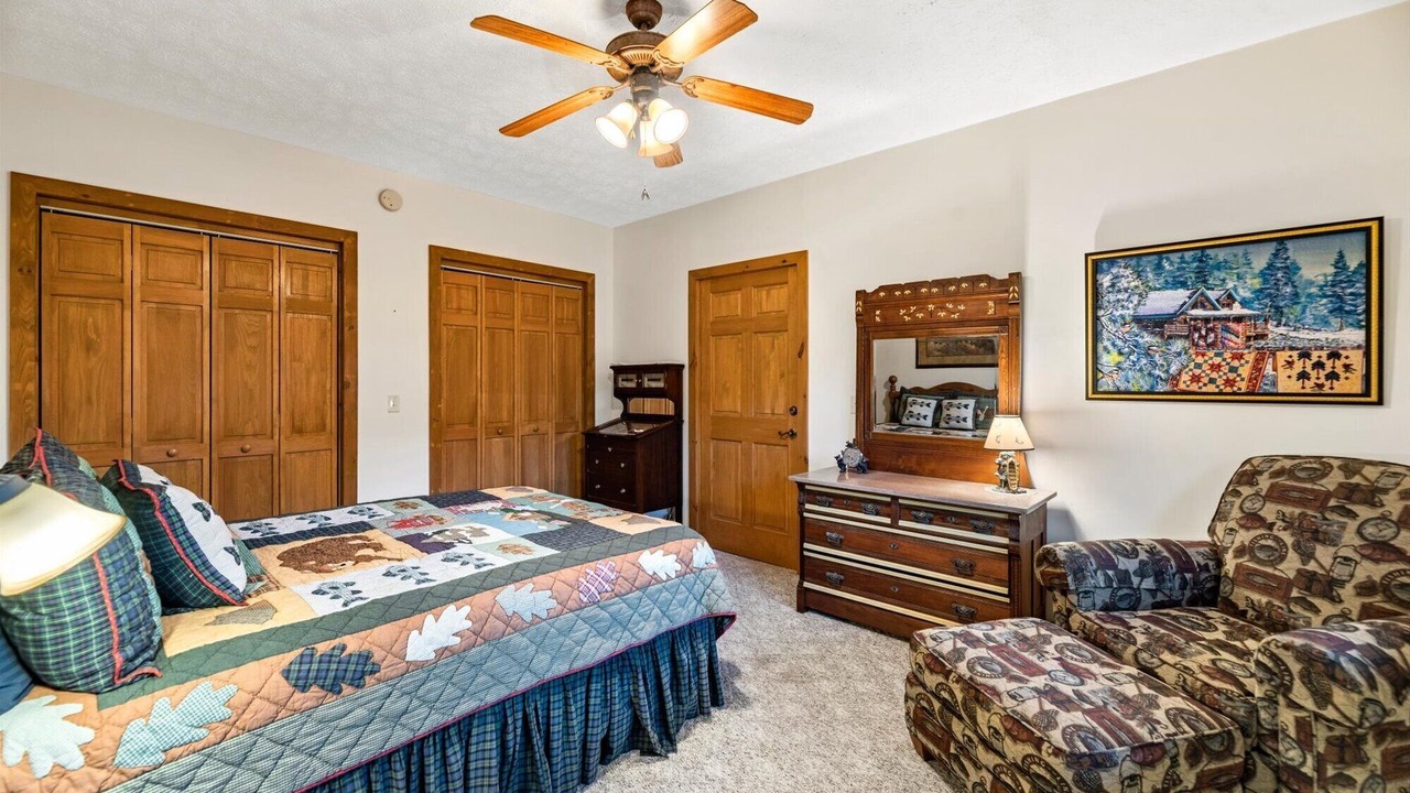 Photo of Bedroom in Townsend