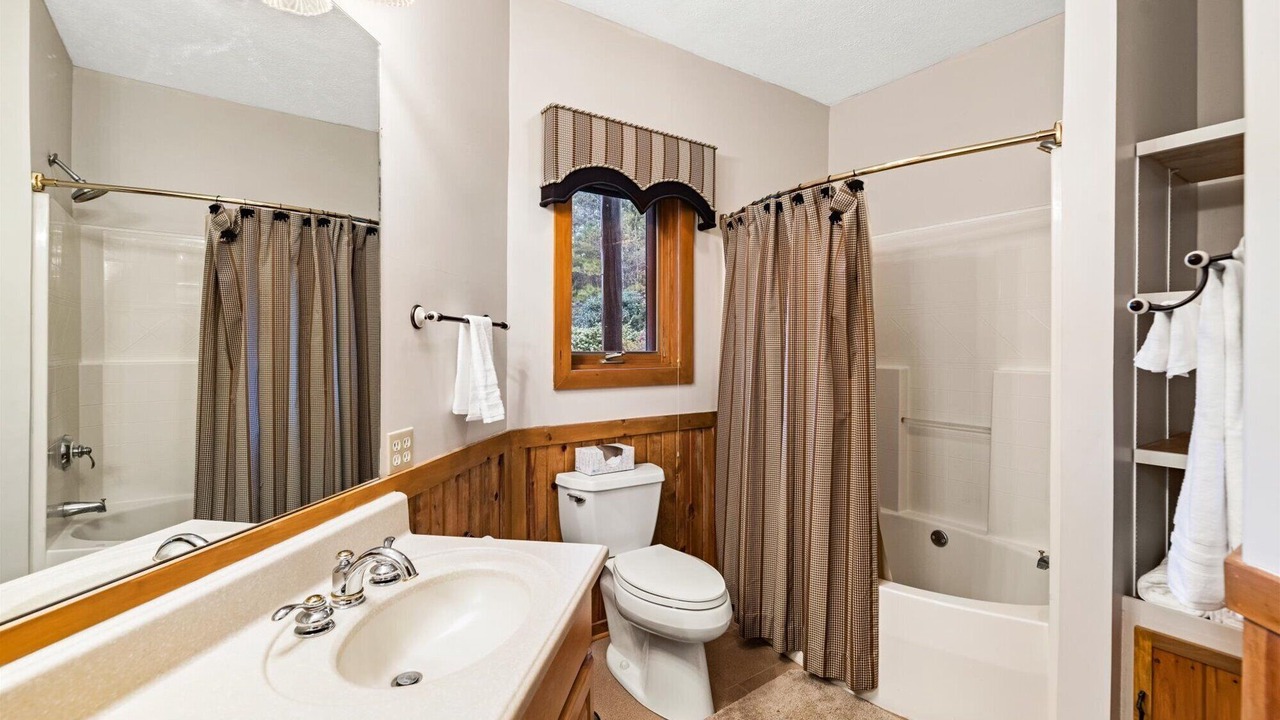 Photo of Bathroom in Townsend