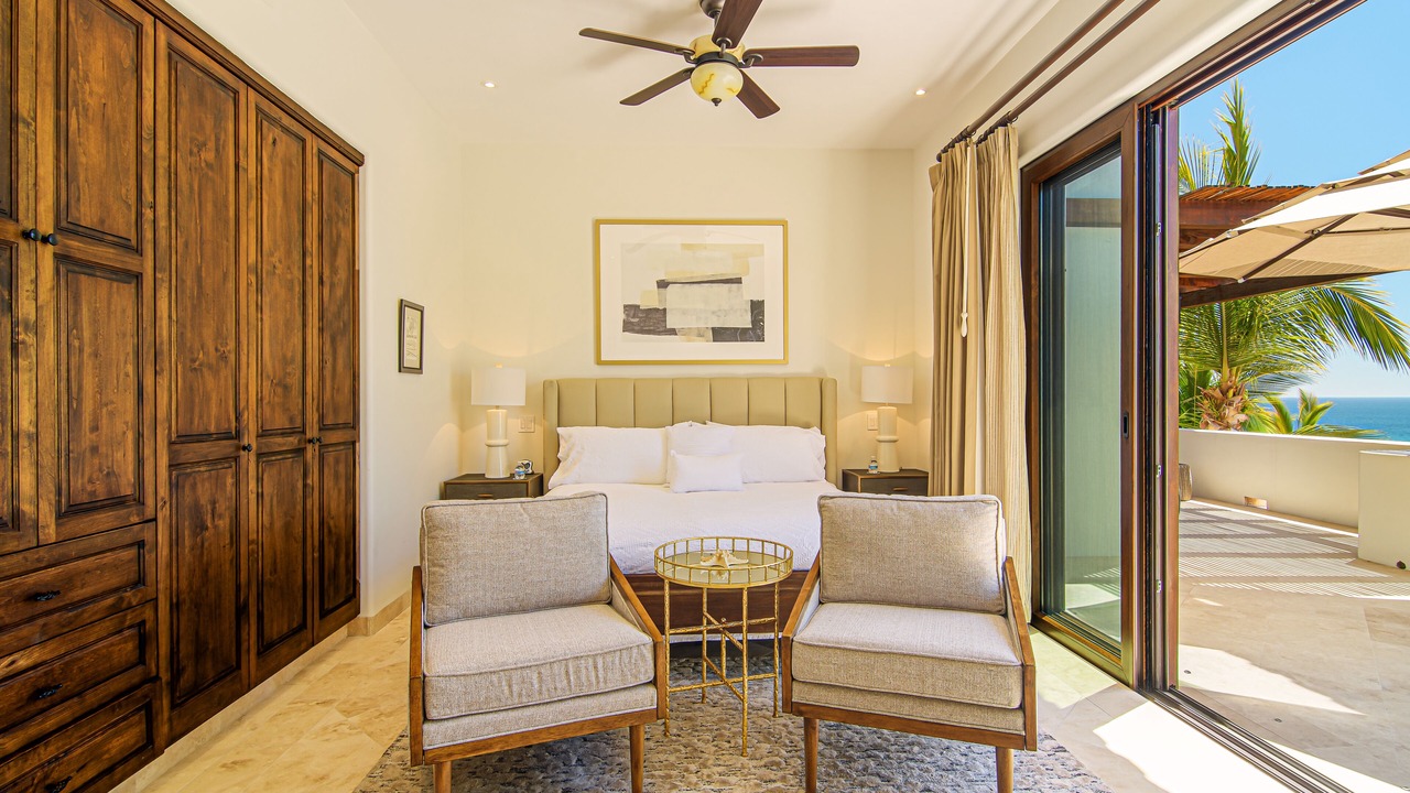 Photo of Bedroom in Laguna Hills