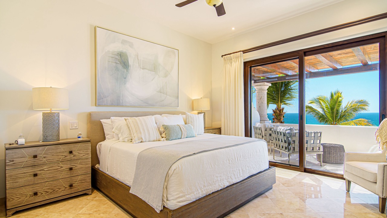 Photo of Bedroom in Laguna Hills