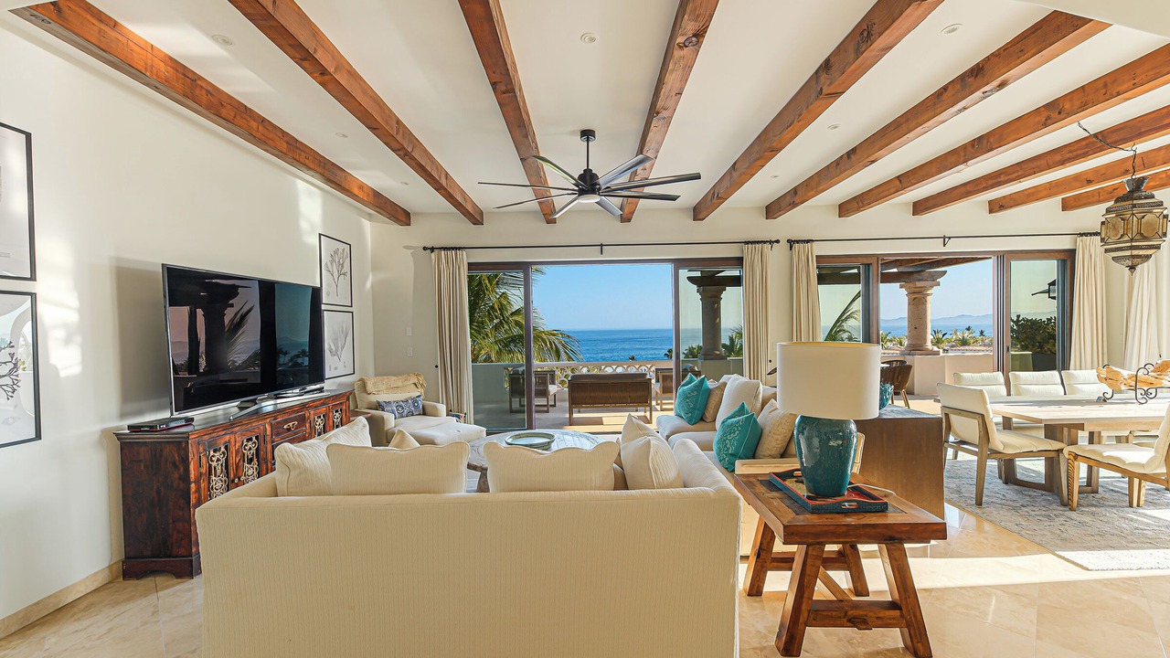 Photo of Livingroom in Laguna Hills