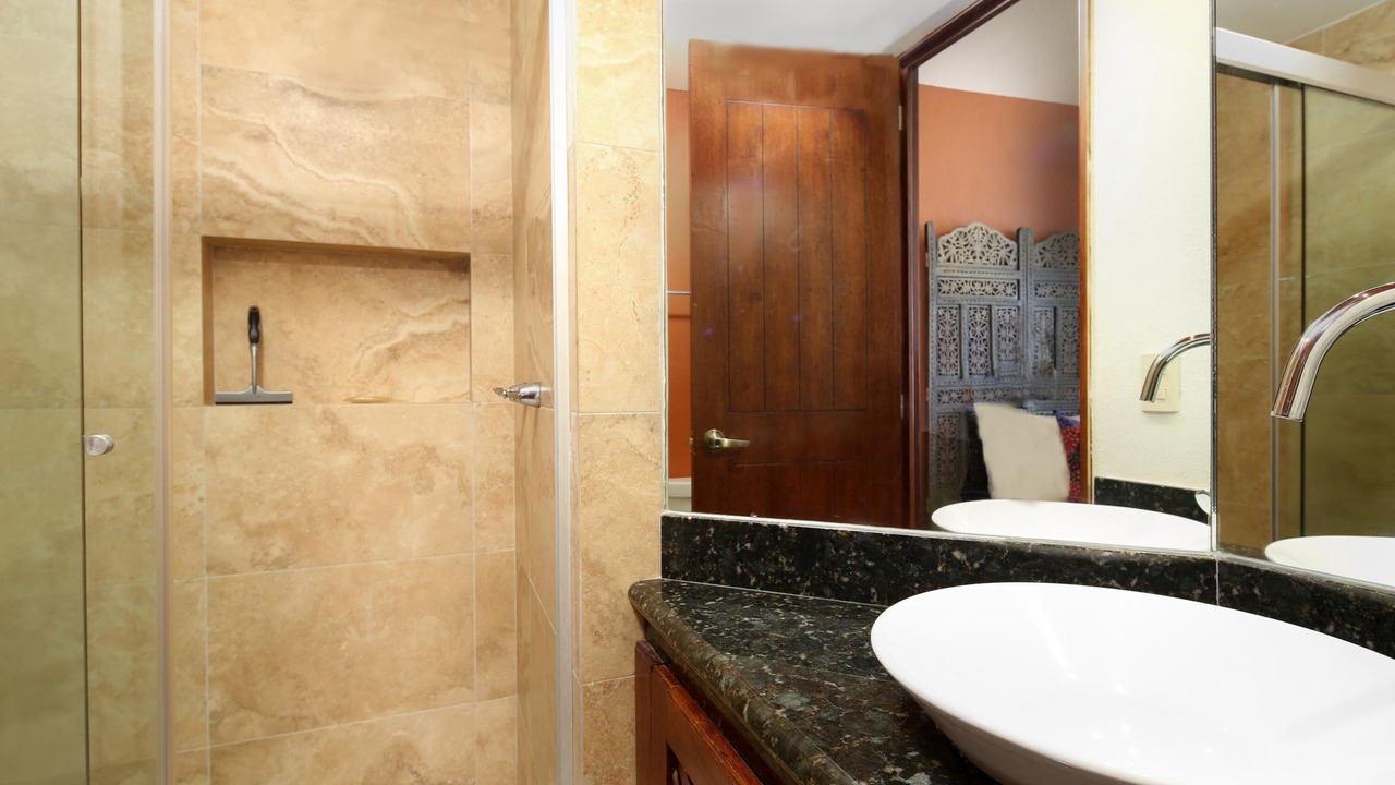 Photo of Bathroom in South Shore Hotel Area