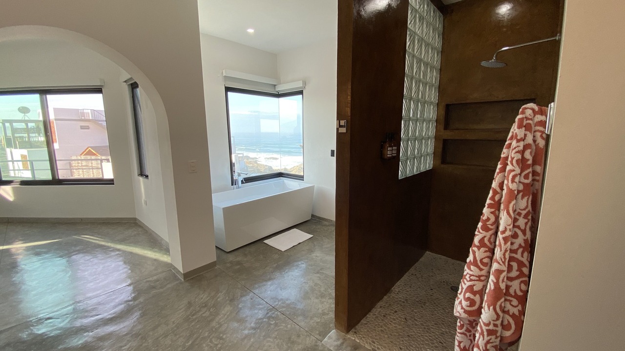 Photo of Bathroom in El Pescadero