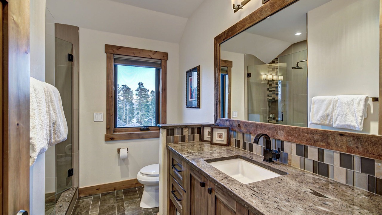 Photo of Bathroom in Timber Trail