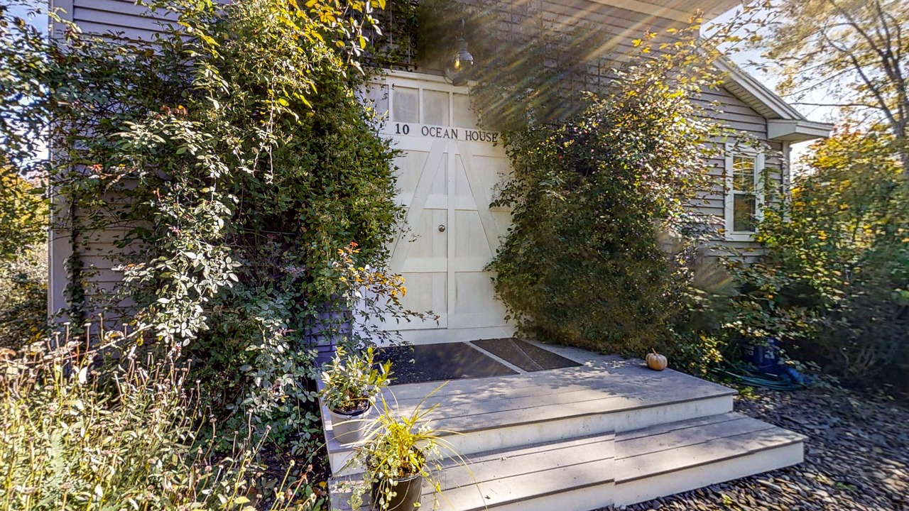 Photo of Outdoor in Pond Cove