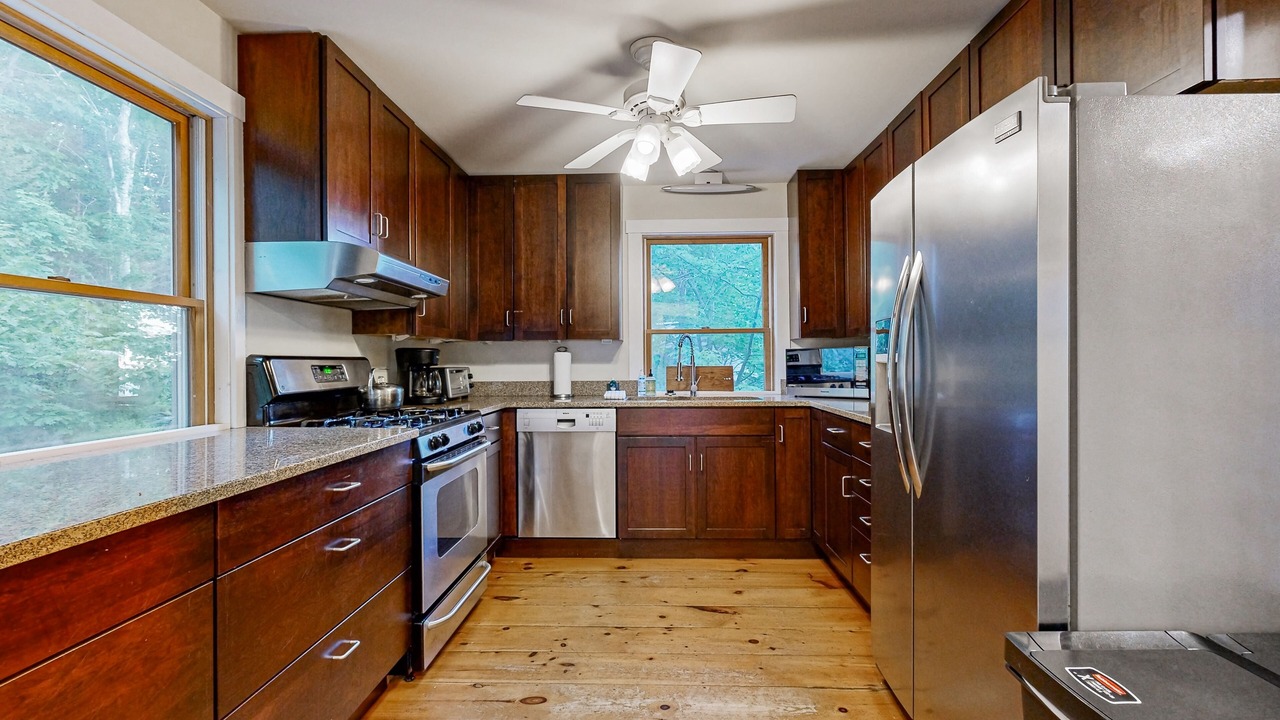 Photo of Kitchen in Round Pond