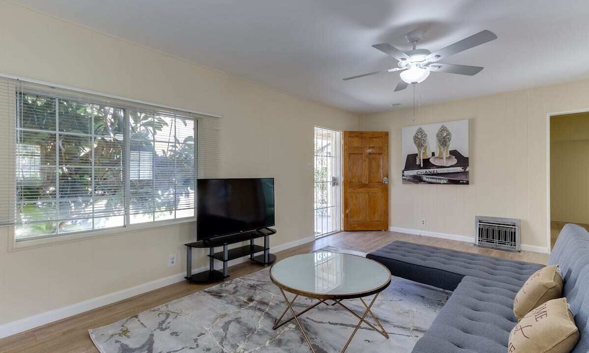 Photo of Livingroom in Rampart Village