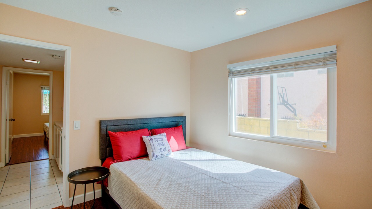 Photo of Bedroom in Montebello