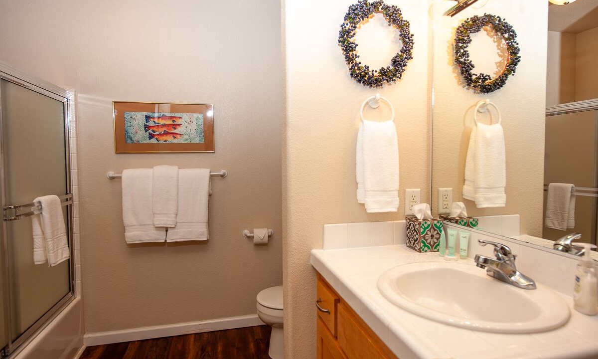 Photo of Bathroom in Depoe Bay