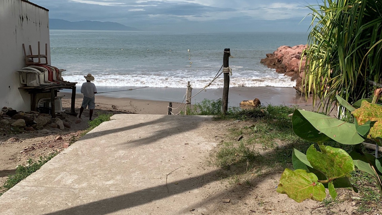 Photo of Others in Diaz Ordaz