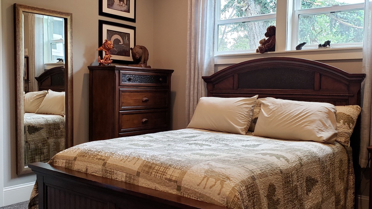 Photo of Bedroom in West Salem