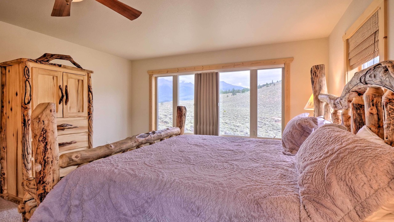 Photo of Bedroom in Twin Lakes