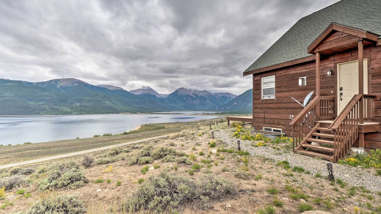 Photo of Outdoor in Twin Lakes